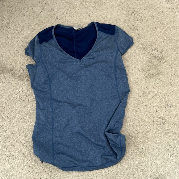 Lucy athletic top - Picture 1 of 3